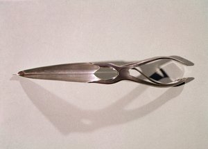 Lääketieteellinen instrumentti: laajentaja tekijältä Unknown artist