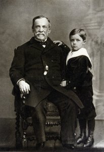 Louis Pasteurin (1822 - 1895) ja hänen pojanpoikansa Louis Pasteur Valleryn muotokuva - Radot vuonna 1893. tekijältä Unknown artist