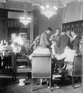 Ensimmäisen maailmansodan aikainen arvonta. tekijältä Unknown photographer