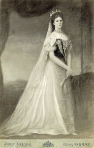 Elisabeth, Itävallan keisarinna ja Unkarin kuningatar (24. joulukuuta 1837 - 10. syyskuuta 1898) (kuva) tekijältä Unknown photographer