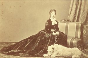 Elisabeth, Itävallan keisarinna ja Unkarin kuningatar (24. joulukuuta 1837 - 10. syyskuuta 1898) (kuva) tekijältä Unknown photographer
