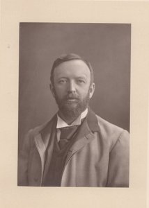 Henry Arthur Jones (1851-1929) englantilainen näytelmäkirjailija (s/w-kuva) tekijältä Unknown photographer