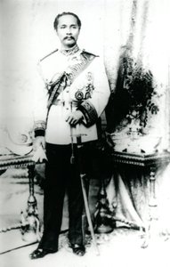 King Chulalongkorn, n. 1880 (m/w kuva) tekijältä Unknown photographer