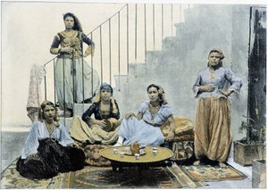 Algerialaiset maurilaiset naiset juomassa teetä - autokromi, 1800-luvun loppu tekijältä Unknown photographer