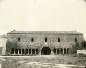 Palazzo della Ragione, Pomposan luostari, Emilia-Romagna, Italia, noin 1890 tekijältä Unknown photographer