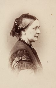 Clara Schumannin muotokuva tekijältä Unknown photographer