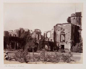 The Residency Lucknow, n. 1885 (seepiakuva) tekijältä Unknown photographer
