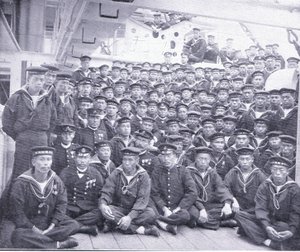 Asaman miehistö, kuvitus teoksesta "Cassells History of the Russian-Japanese War Vol 1", n. 1900 tekijältä Unknown photographer