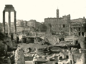 Yleiskuva Forumista, Rooma, Italia, 1895. tekijältä W and S Ltd