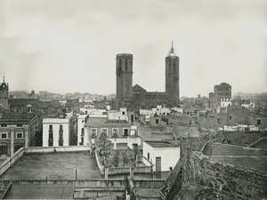 Osa vanhaa kaupunkia ja katedraalia, Barcelona, Espanja, 1895. EI tekijältä W and S Ltd