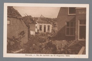 Borculo -- Hirmumyrskyn jälkeen 10. elokuuta 1925