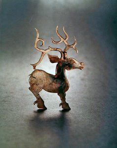 Stag tekijältä Western Zhou Dynasty Chinese School