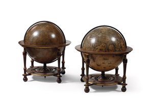 Suuri pari kirjaston maapalloa, maanpäällinen 1645/48, taivaallinen n. 1630 jälkeen tekijältä Willem Blaeu