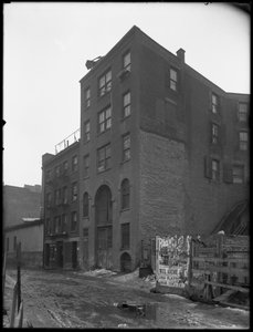 63 Downing Street, New York City, 18. helmikuuta 1916 tekijältä William Davis Hassler