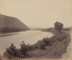 Susquehanna Standing Stonessa tekijältä William H. Rau