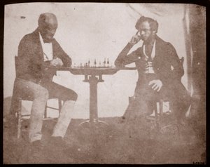 Nicolaas Henneman pohtii siirtoaan shakkipelissä, syyskuussa 1841 (suolapaperiprintti kalotyyppinegatiivista)