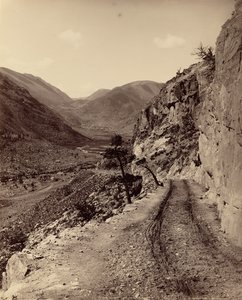 [Georgetown, Colorado, Democratic Mountainilta nähtynä] tekijältä William Henry Jackson