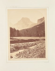 Palace Butte lähellä Mount Blackmorea tekijältä William Henry Jackson