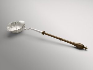 Punch tai Toddy Ladle, c. 1754-1785 (hopeaa ja tuntematonta puuta) tekijältä William Hollingshead
