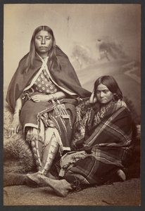 [Kiowa-kansan naiset]