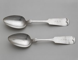 Jälkiruokalusikat, c. 1860-1870 (hopea)