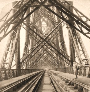 Great Forth Bridge, Skotlanti, 1896. tekijältä Works and Sun Sculpture Studios