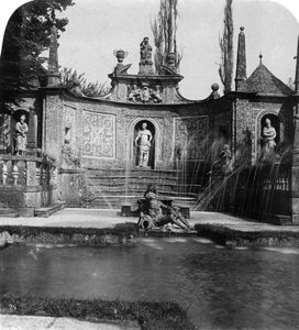 Suihkulähde, Hellbrunnin linna, Salzburg, Itävalta, c1900.