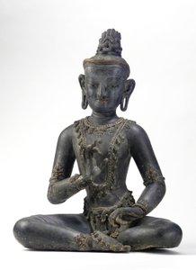 Nepalilais-kiinalaistyylinen bodhisattva (lakka, kangas, jäljet sinisestä, kullasta ja vihreästä maalista ja kultalehtiä) tekijältä Yuan Dynasty Chinese School