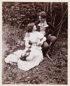 Edwardian muotokuva, pariskunta 1800-luvun mekossa tekijältä John Pardon