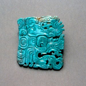 Itzamnan kaiverrus haudasta Topoxtessa, Petenissä, Guatemalassa, klassinen aika, n. 300-900 jKr (jade) tekijältä Hippolyte Lalaise Devéria