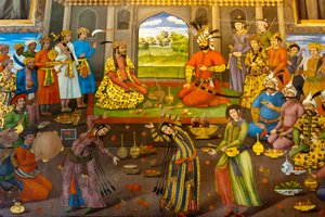 Fresko; juhlat tanssityttöjen kanssa; Shah Tahmasp vastaanottaa Intian Mughal-keisari Homayunin; 1544; Chehel Sotoun; Neljänkymmenen pilarin palatsi; Isfahan; Iran; Aasia