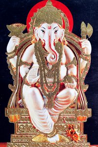 Ganesha tai Ganapati: elefanttipäinen hindujumala. tekijältä . .