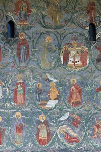 Luostari (manastirea Sucevita). Kirkko. Ulkopuoli. Etelä seinä. Seinämaalaus. tekijältä . .