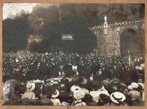 Pilermage de Lourdes. 1910 (m/w valokuva) tekijältä . .