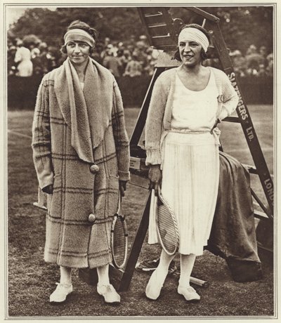 Kitty Godfree ja Suzanne Lenglen (m/w kuva) tekijältä (after) English photographer