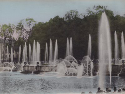 Bassin de Neptune, Neptunuksen allas (värillinen kuva) tekijältä (after) French Photographer