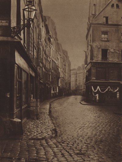 Rue Saint-Honore, otettu Rue de la Lingerien ja Rue des Dechargeursin risteyksestä (m/w kuva) tekijältä (after) French Photographer