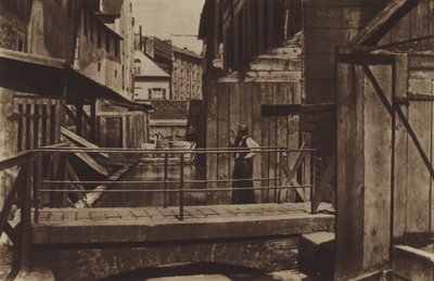 Bievren rannat rue des Gobelins -kadun alaosassa (m/w kuva) tekijältä (after) French Photographer