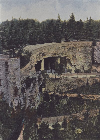 Roc-Amadour, Saint-Amadourin krypta (värillinen kuva) tekijältä (after) French Photographer