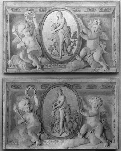 Parella de sobreportades amb Diana o una nimfa en un medalló oval sostingut per amorini, 1770-90. finlandès tekijältä 18th century . French Painter