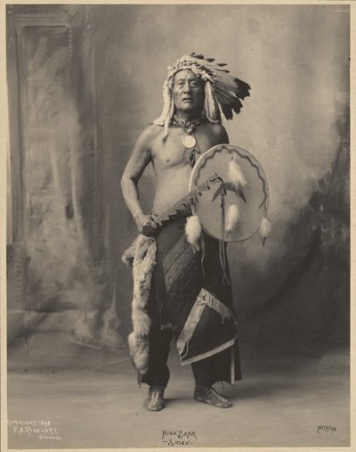 [Korkea Karhu, Oceti Sakowin Oyate]
 tekijältä Adolph F. Muhr