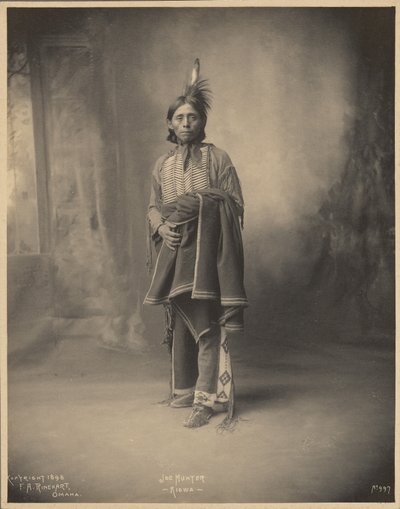 Joe Hunter, Kiowa tekijältä Adolph F. Muhr
