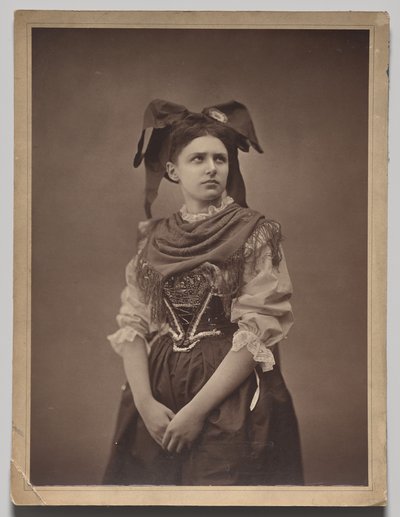 Nuori Alsacienne-nainen tekijältä Adolphe Braun