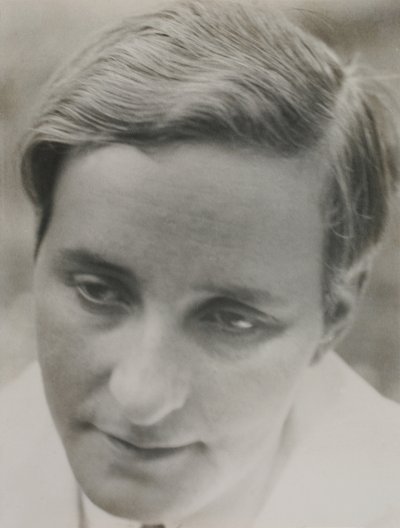 Omakuva, noin 1931. tekijältä Aenne Biermann