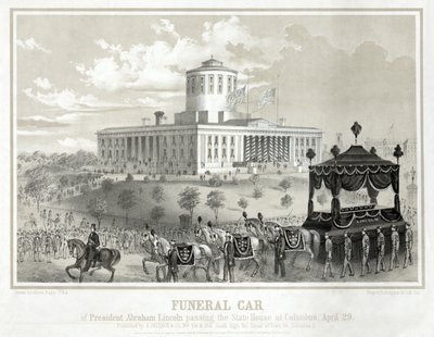 Presidentti Abraham Lincolnin hautausauto ohittaessaan Columbuksen osavaltion talon, 29. huhtikuuta, pub. 1865 (kaiverrus) tekijältä Albert Ruger