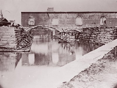 Rauniot lähellä Canal Basinia, Richmond, 1865. tekijältä Alexander Gardner