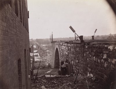Richmond & Petersburg Railroad Bridgen rauniot, Richmond, Virginia, n. 1865. tekijältä Alexander Gardner