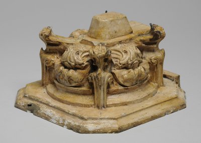 Yksi yhdeksästä maketista Sam Wilson Chimneypiecelle, n. 1908-1914 (kipsi ja sellakka) tekijältä Alfred Gilbert