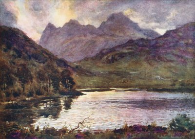 Lake District: Blea Tarn ja Langdale Pikes (värilitro). tekijältä Alfred Heaton Cooper
