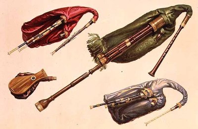 Säkkipillit (LtoR): Vihreä, Skotlannin alamaa, punainen ja Northumbrian, kappaleesta "Musical Instruments" (värillinen lito) tekijältä Alfred James Hipkins